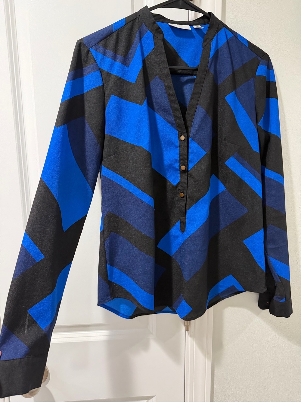 New York & Company Blue and Black V-Neck Shell